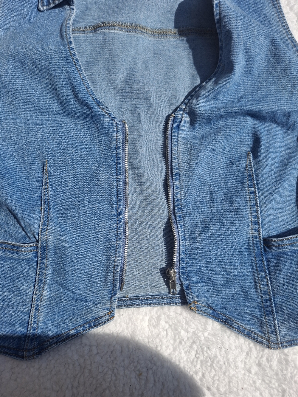 Forever 21 Light Blue Denim Vest - Size 2X - Picture 8 of 8